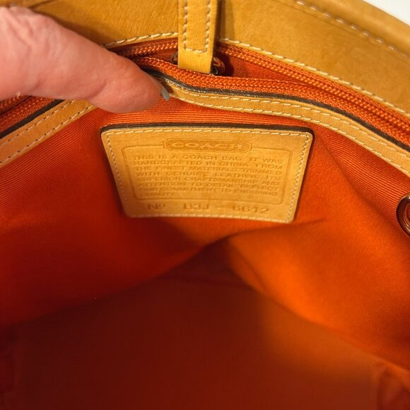 Coach Signature Canvas Bucket Purse with Dust Bag - Picture 8 of 10